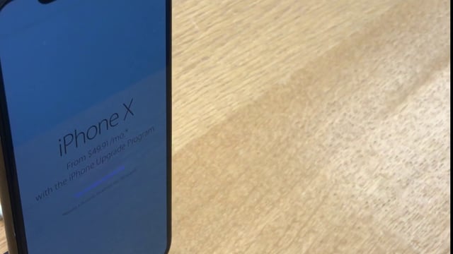 iPhone X显示屏