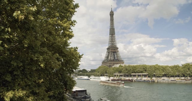 Boat near the Eiffel Tower 