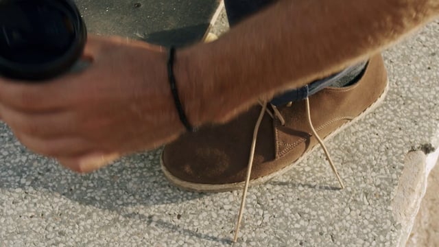 Amarrar los zapatos