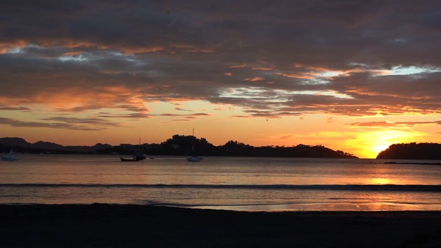 Sunrise in Costa Rica 