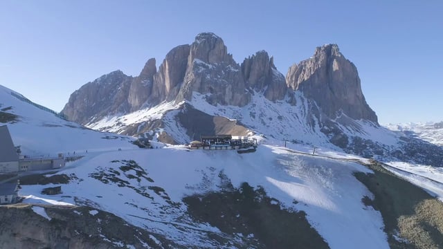 滑雪胜地