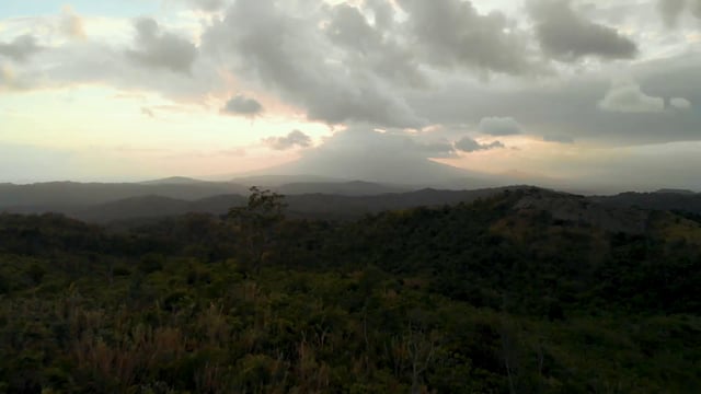 马荣火山