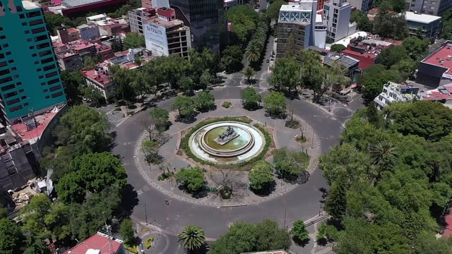Empty roundabout in Mexico City 