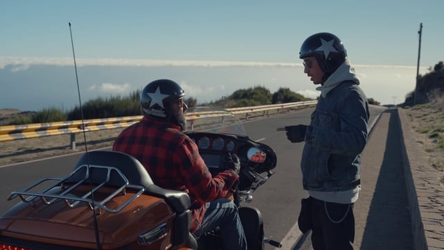 Two bikers discussing things