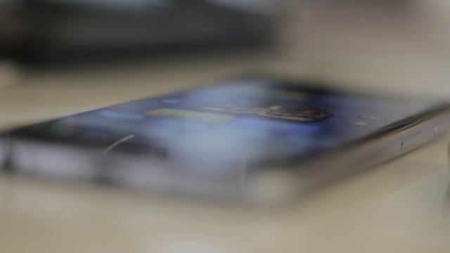 Playing an iPhone game