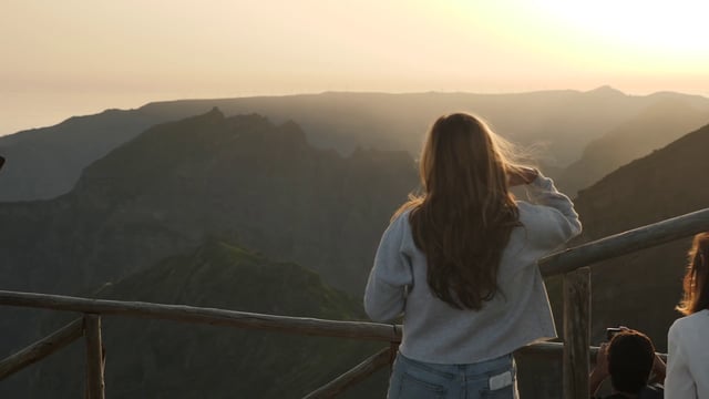 在山顶