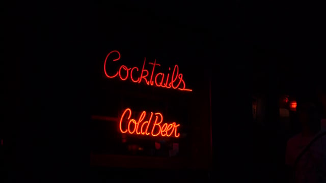 Cocktails And Cold Beer - Free Stock Video Footage | Coverr