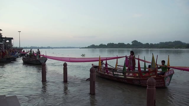 Paddling on the Ganges