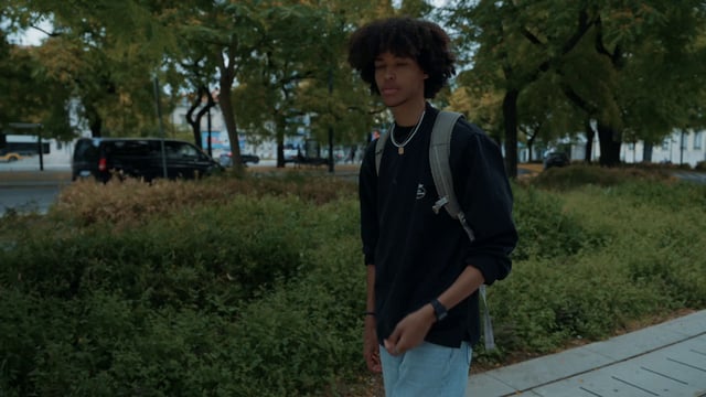 在犯罪现场采集血样[免费商用]